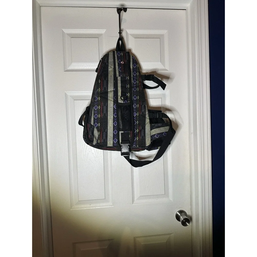 AURORAE Cross‎ Body Sling Backpack Multicolored Geometric Yoga Gym Bag No Mat